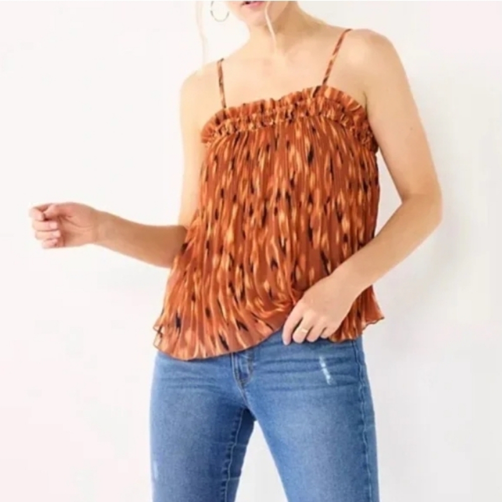💖Nine West accordion spaghetti strap Top